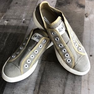 Converse canvas no lace slip on shoe